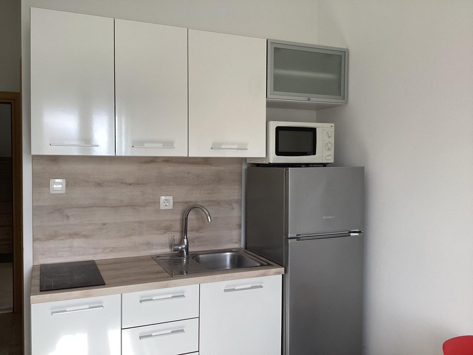 Apartments Ploka Okrug Gornji Exterior photo